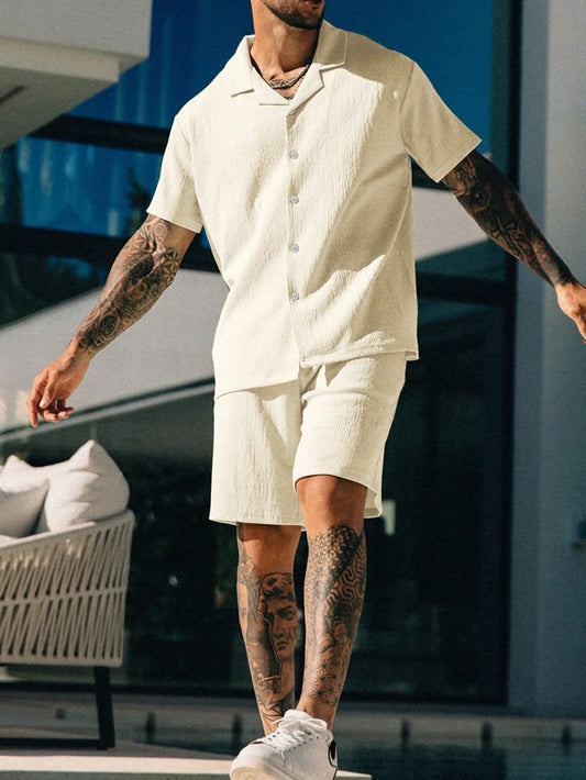 Conjunto Casual de Verano – Camisa y Bermudas con Estilo Contemporáneo